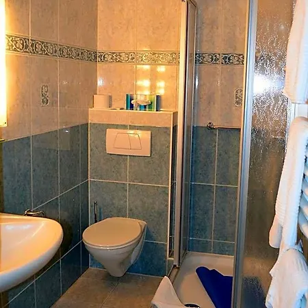 Zum Goldenen Hirsch Hotel