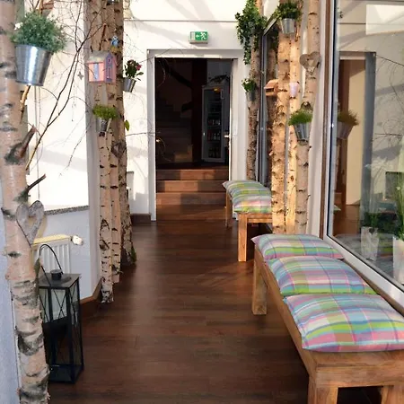 Zum Goldenen Hirsch Hotel