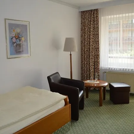 Zum Goldenen Hirsch Hotel